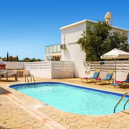 Villa Anatoli By *